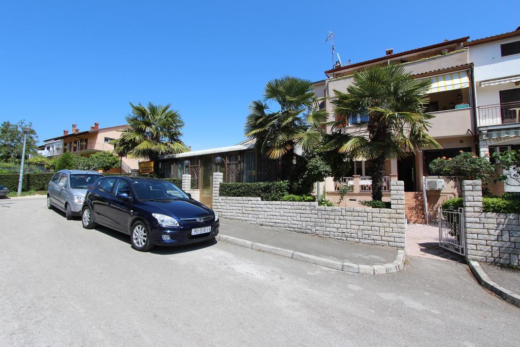 Guest House Aurora Rovinj Exterior foto