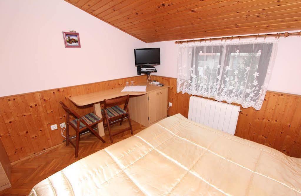 Guest House Aurora Rovinj Exterior foto