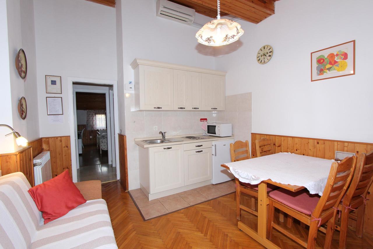 Guest House Aurora Rovinj Exterior foto